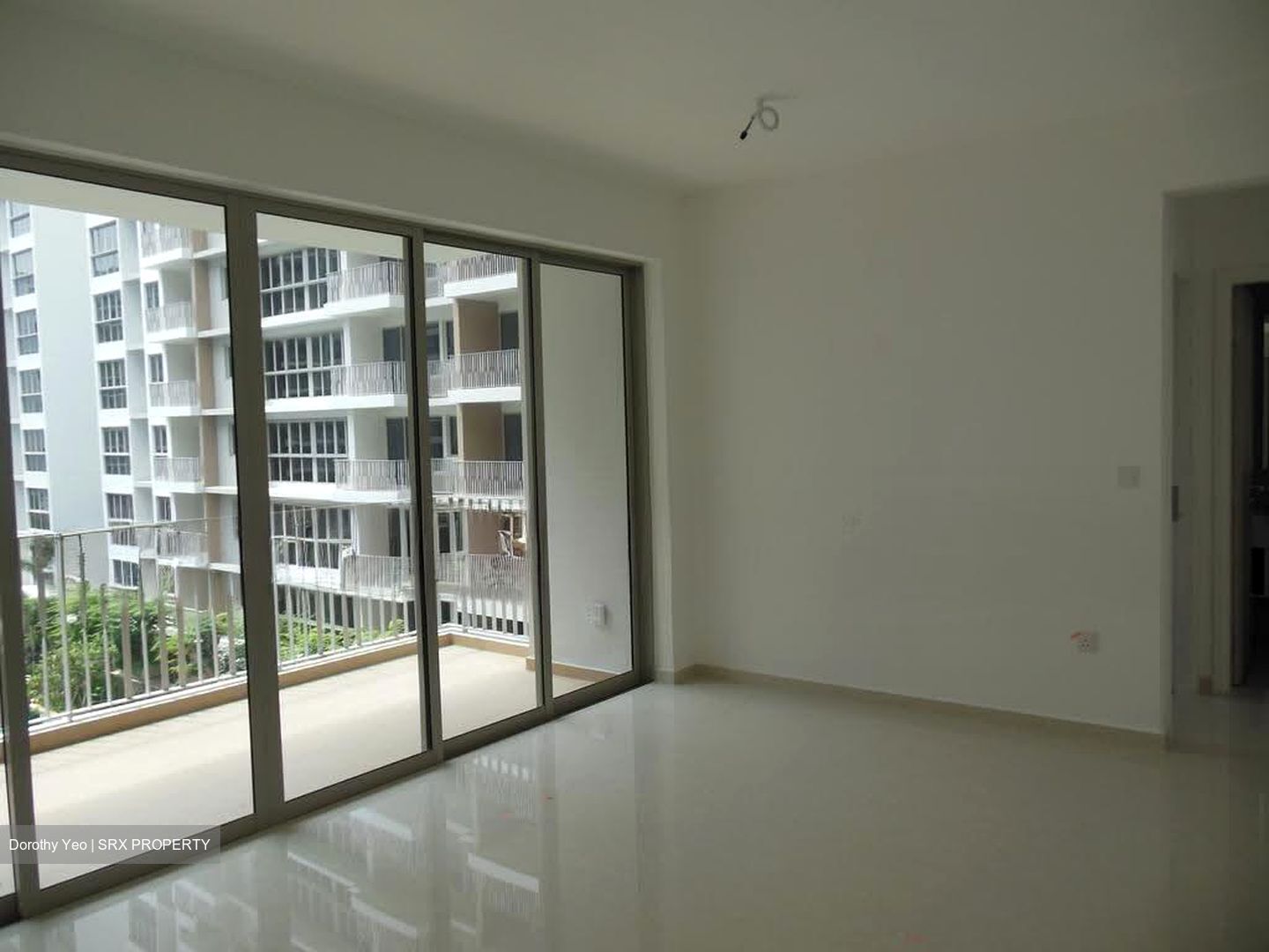 Sea Esta (D18), Condominium #613213351